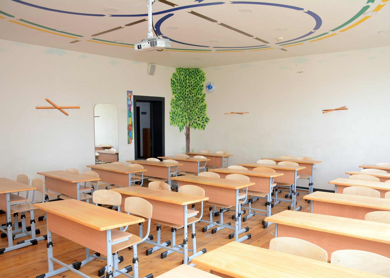 Məktəblər yeni tədris ilinə necə hazırlaşır? – REPORTAJ