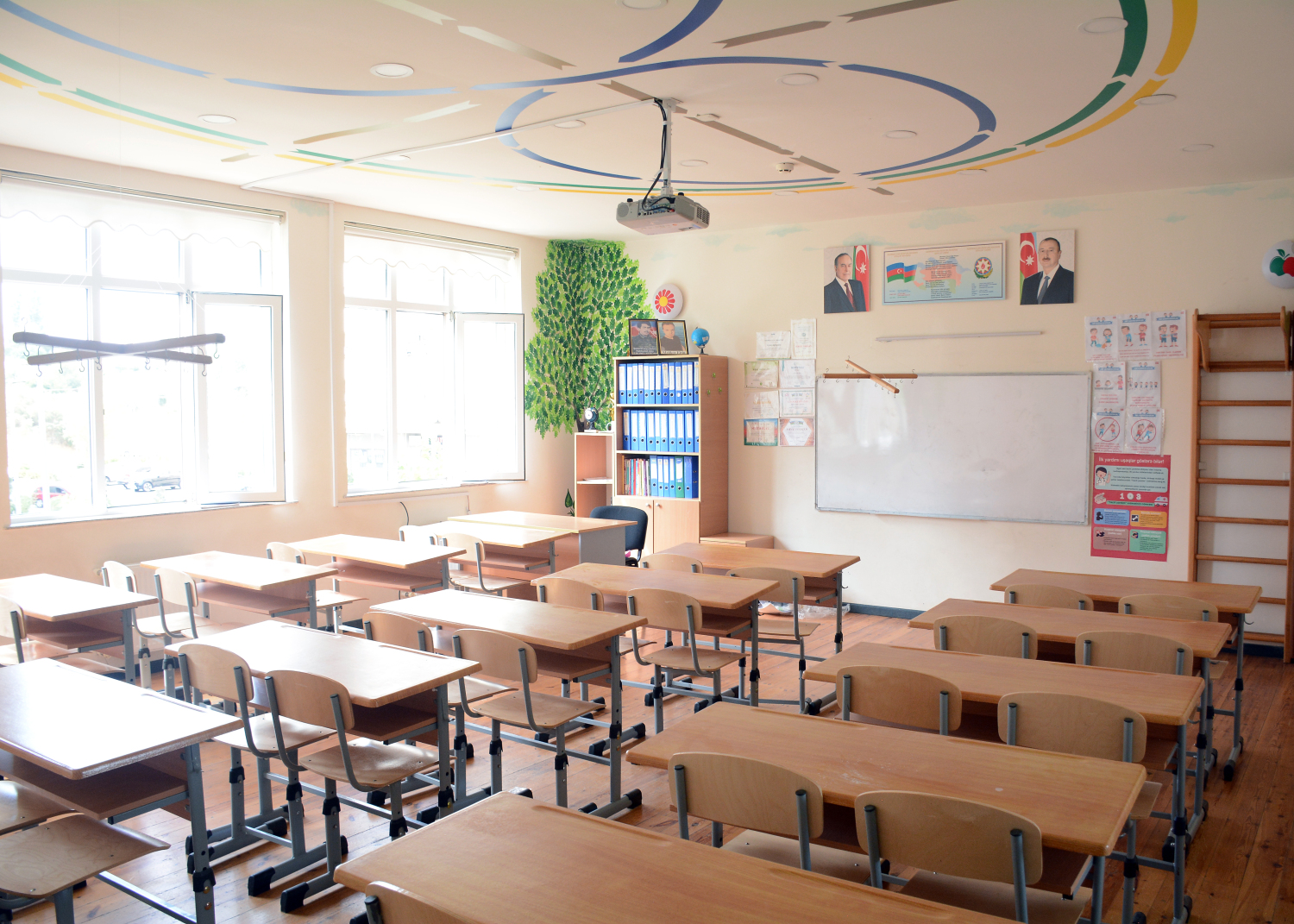 Məktəblər yeni tədris ilinə necə hazırlaşır? – REPORTAJ