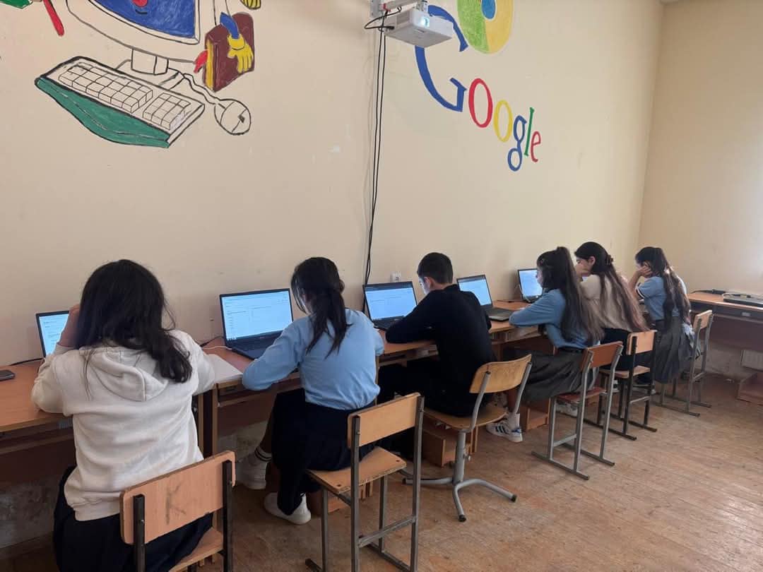 Məktəblərdə böyük summativ qiymətləndirmələr rəqəmsal formada keçirilir