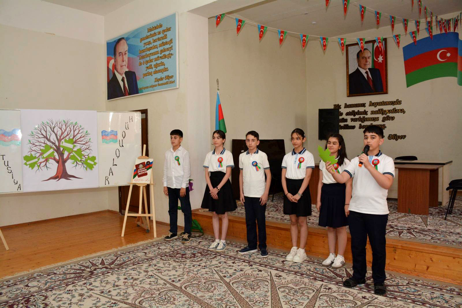 Məktəblərdə “İnsan hüquqları aylığı” ilə bağlı tədbirlər keçirilir