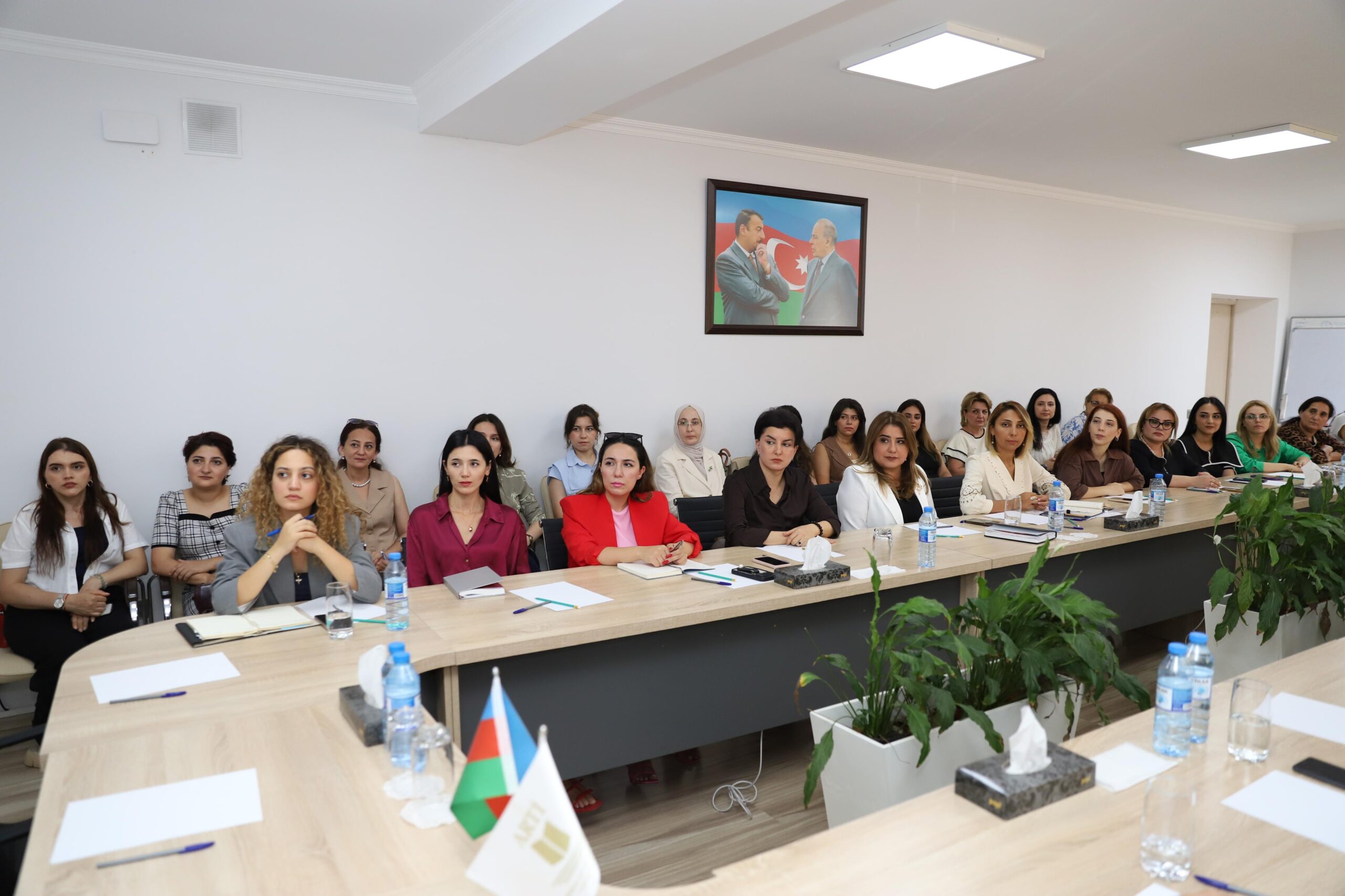 Məktəblərdə metodik xidmətin təkmilləşdirilməsi ilə bağlı görüş keçirilib