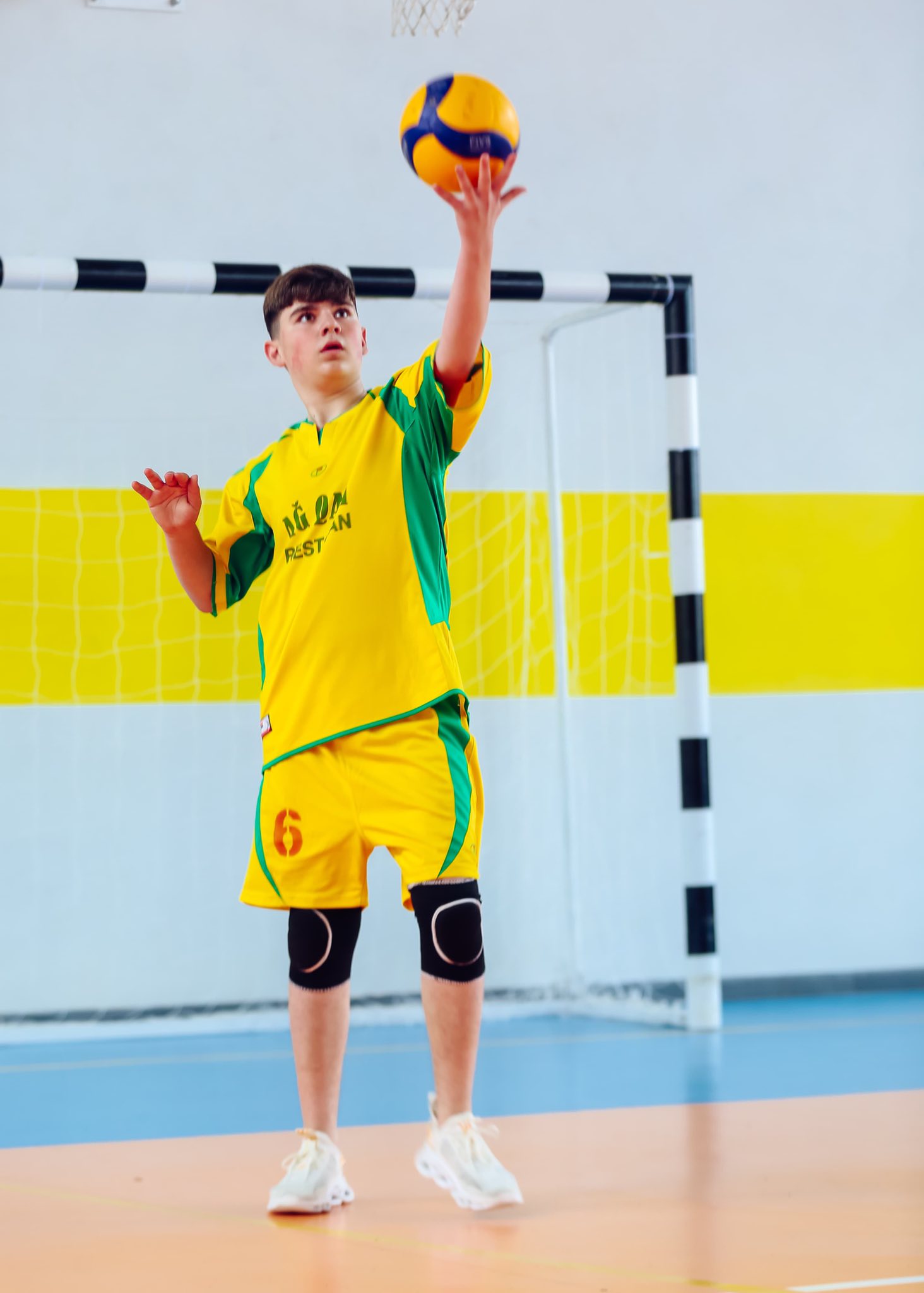 Məktəblilər arasında voleybol üzrə respublika birinciliyi keçirilib