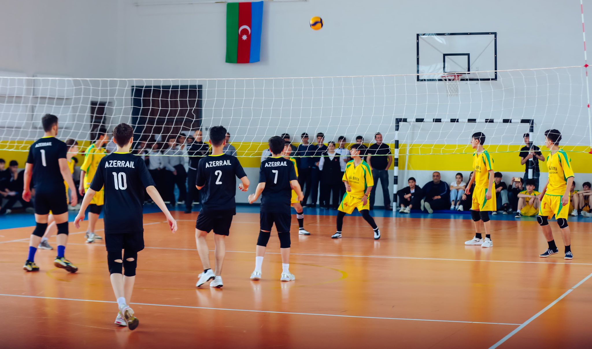 Məktəblilər arasında voleybol üzrə respublika birinciliyi keçirilib