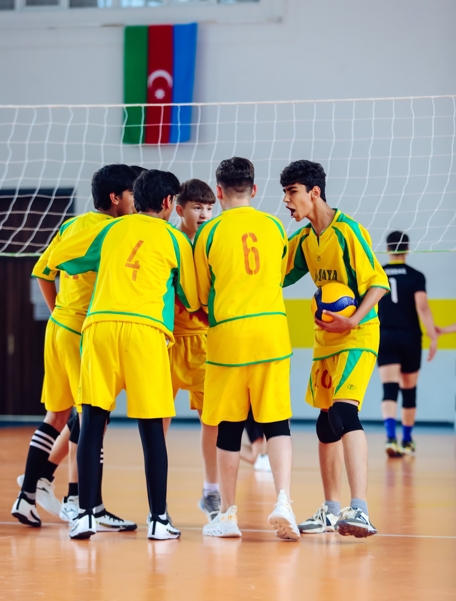 Məktəblilər arasında voleybol üzrə respublika birinciliyi keçirilib