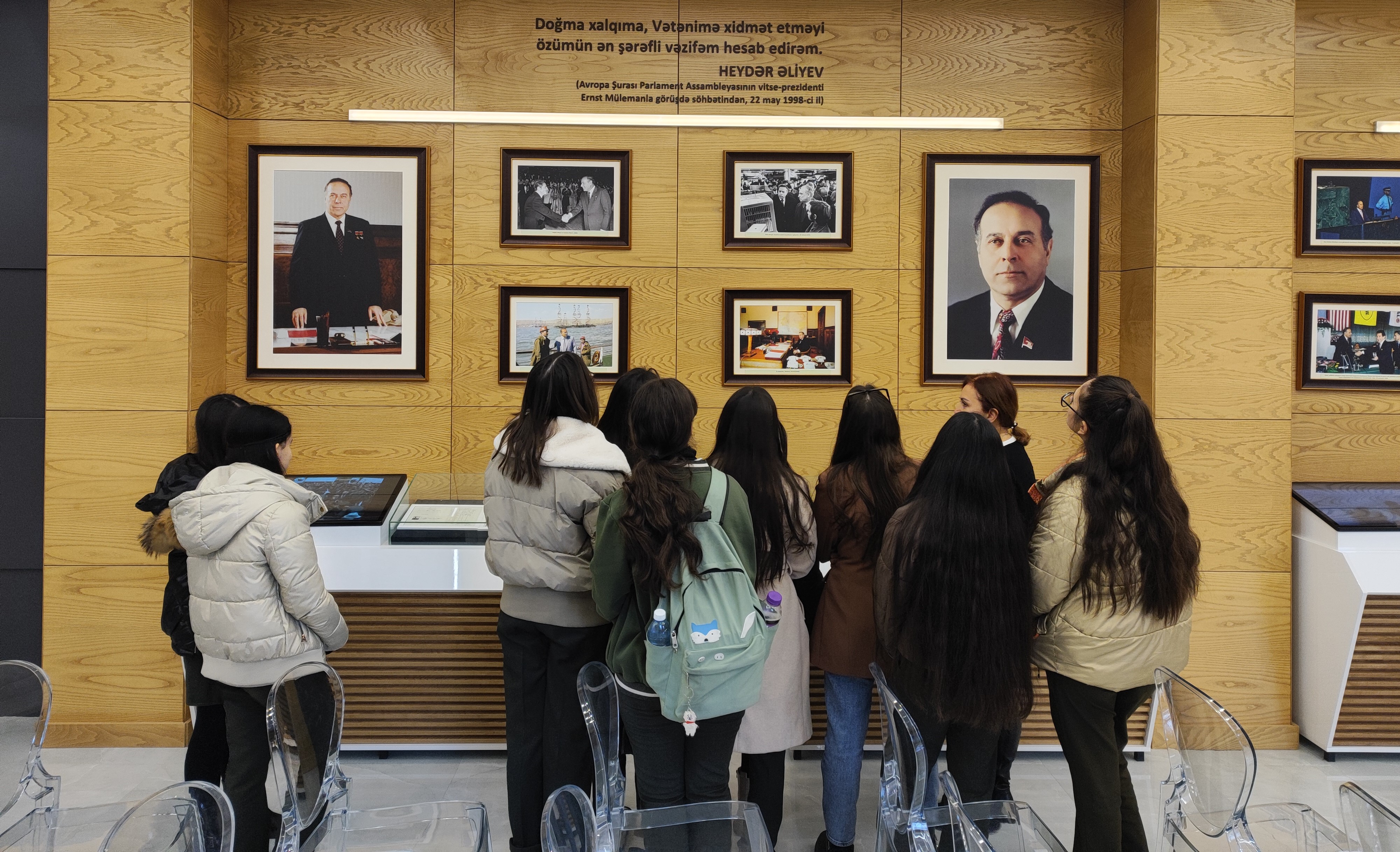 Məktəblilər BDU-nun qonağı olublar