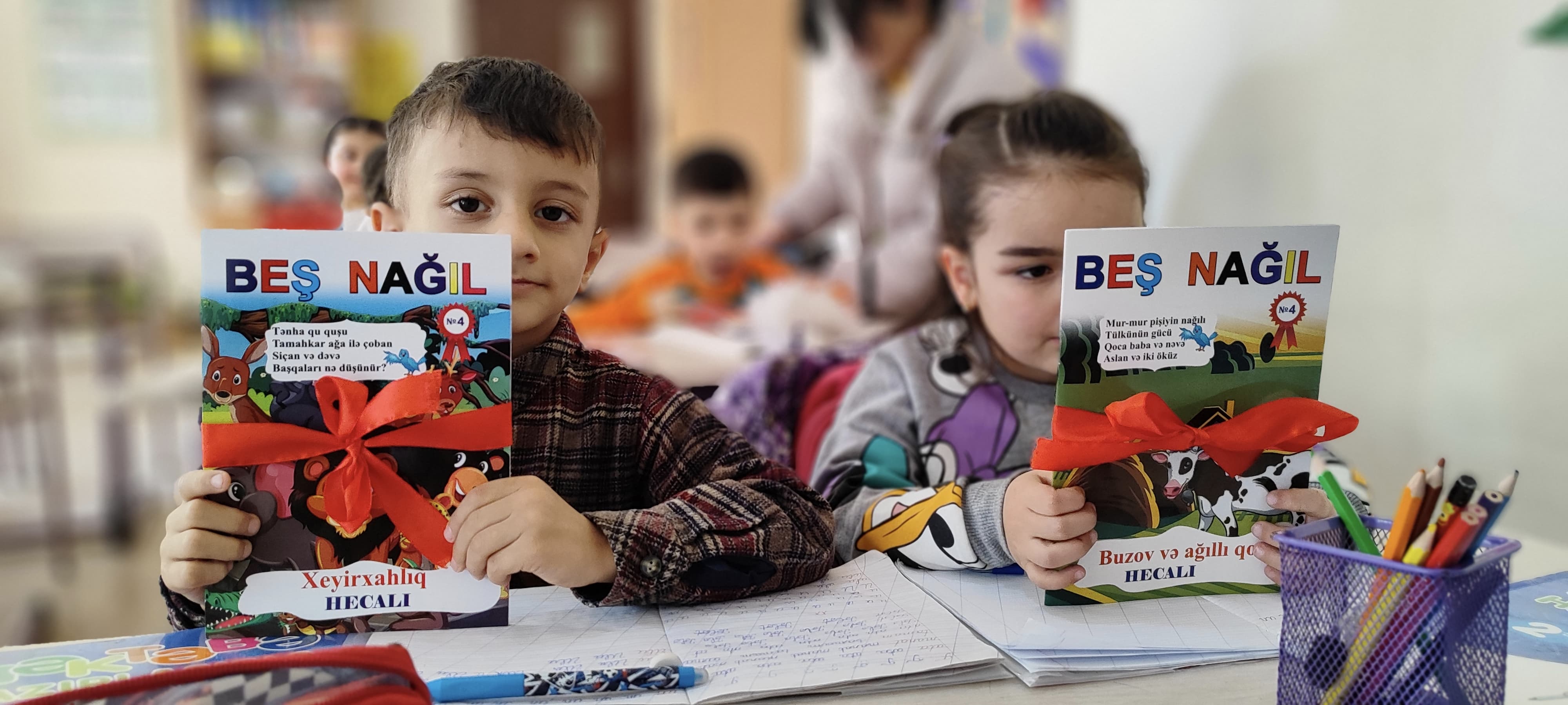 Məktəblilər Beynəlxalq Kitab Bağışlama Gününə dəstək aksiyası keçirdilər 