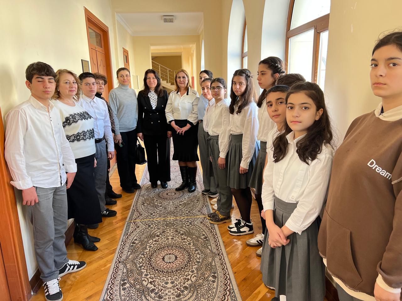 Məktəblilər Coğrafiya İnstitutunda olublar