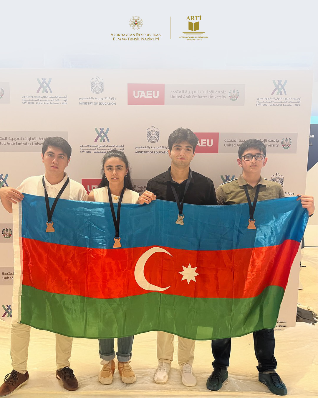 Məktəblilərimiz 57-ci Beynəlxalq Kimya Olimpiadasında uğur qazanıblar