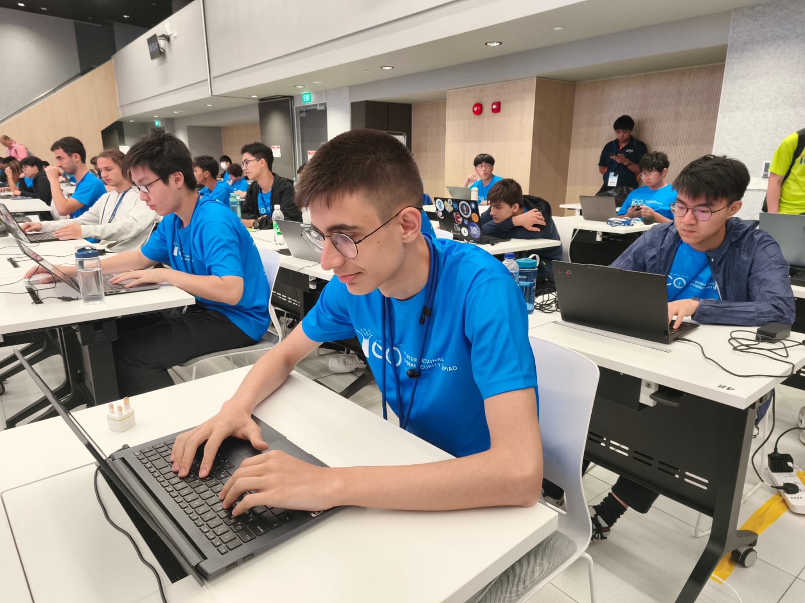 Məktəblilərimiz Beynəlxalq Kibertəhlükəsizlik Olimpiadasında uğur qazanıblar