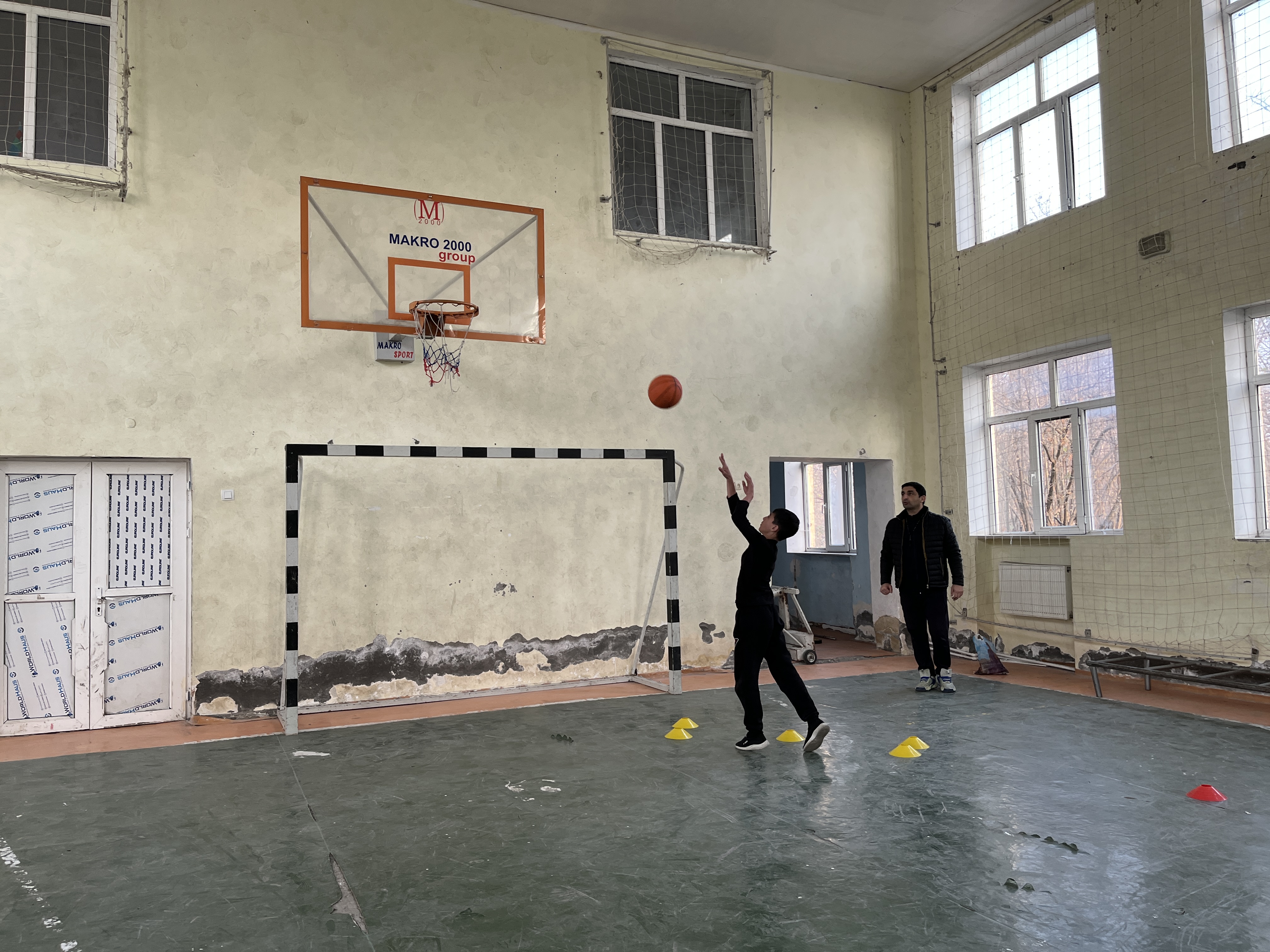 Məktəblilərin basketbol turniri təlimlərinə start verilib