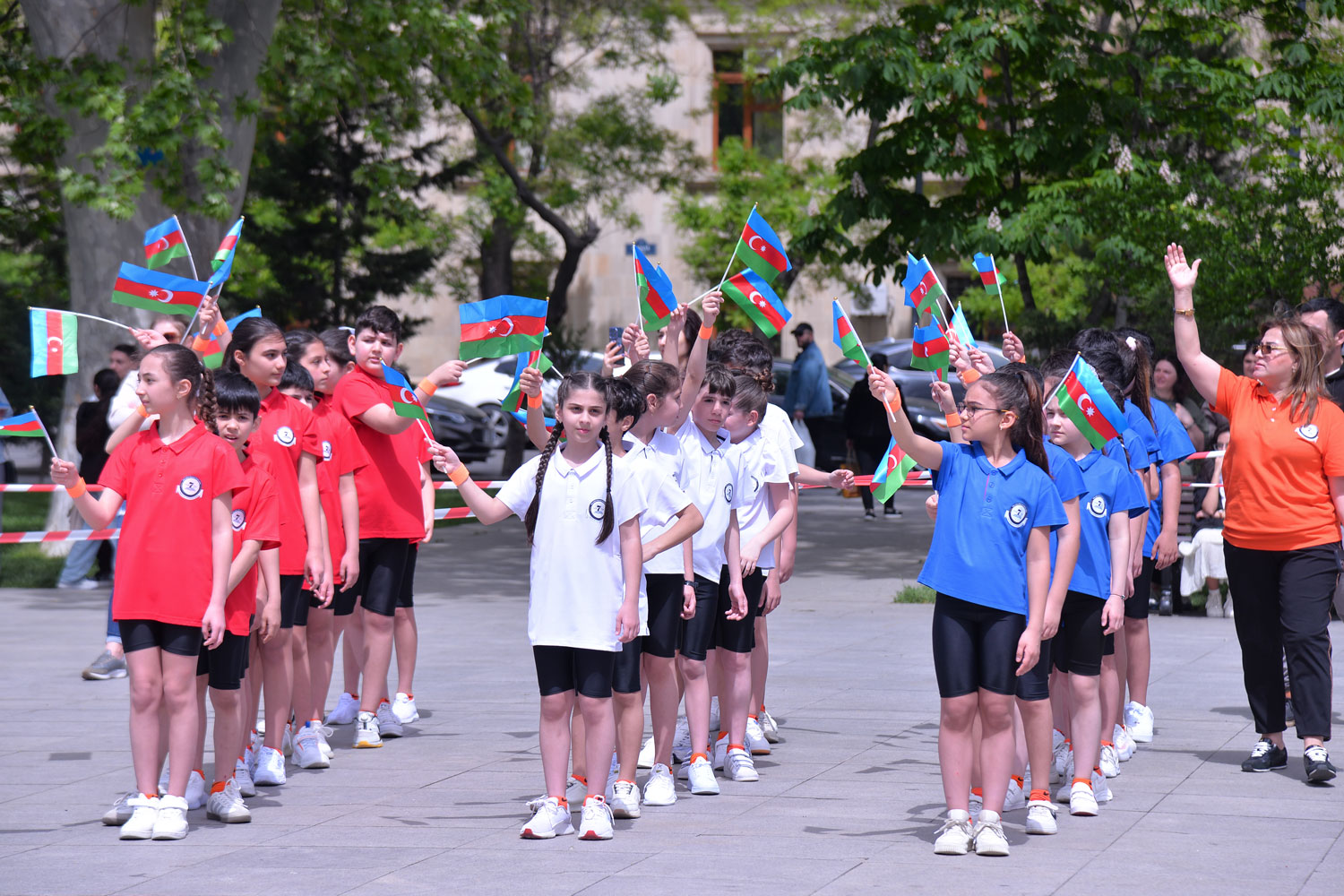 Məktəblilərin idman festivalı keçirilib