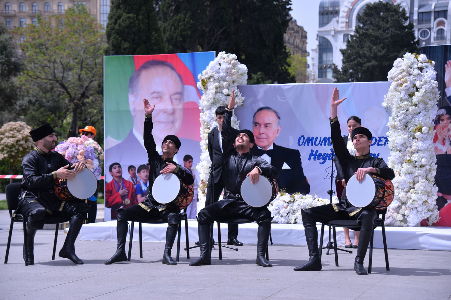 Məktəblilərin idman festivalı keçirilib