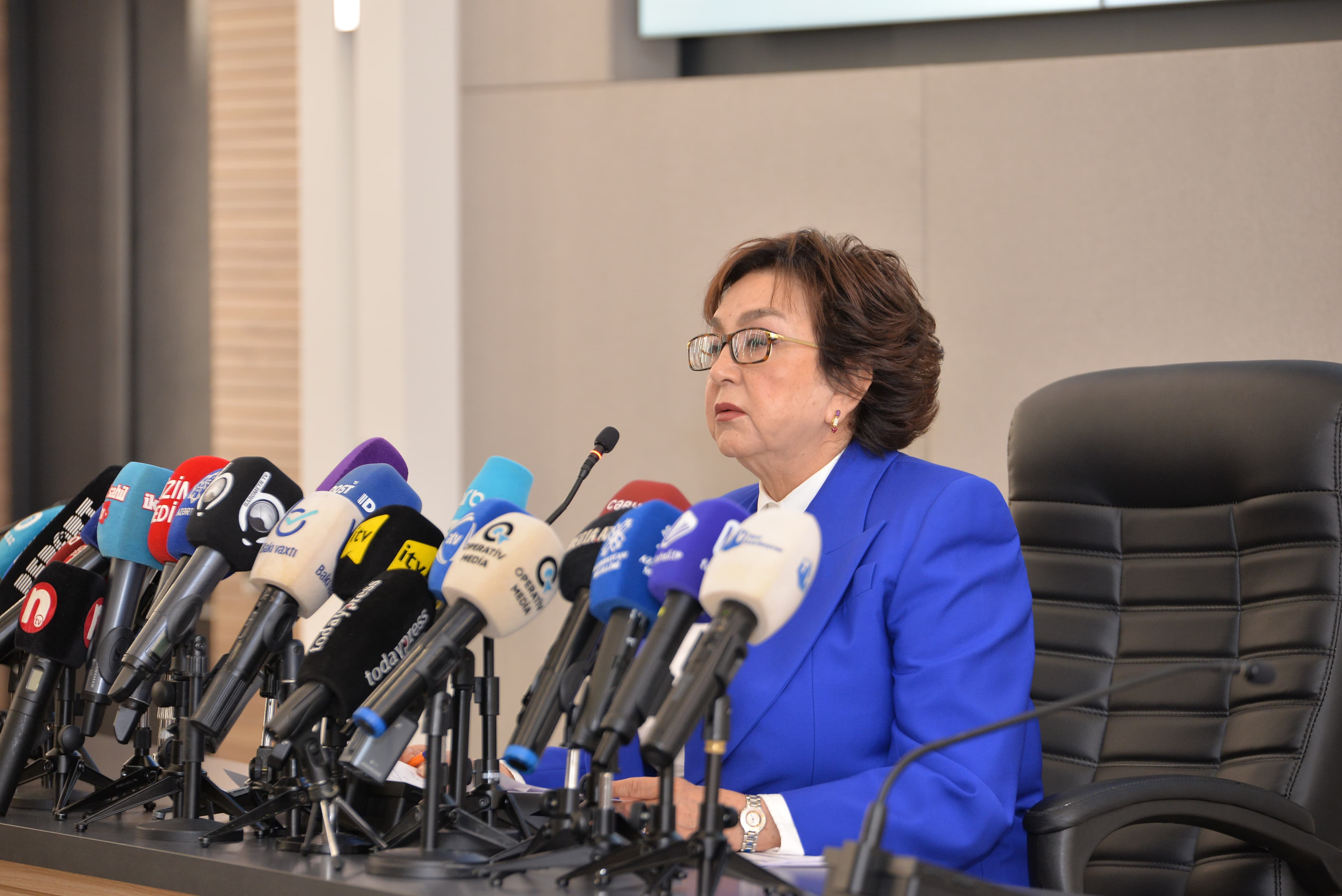 Məleykə Abbaszadə: Buraxılış imtahanlarında yüksək nəticə göstərənlərin sayı artıb 