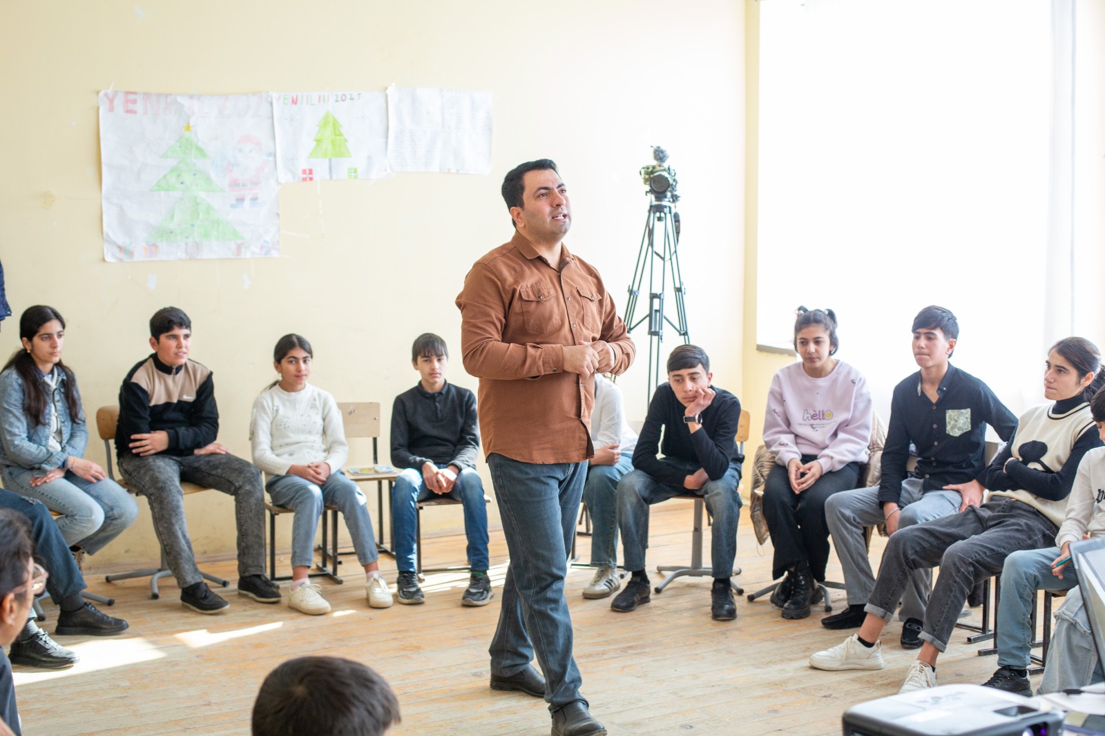 "Məni özün bil!" qrant layihəsi uğurla davam edir