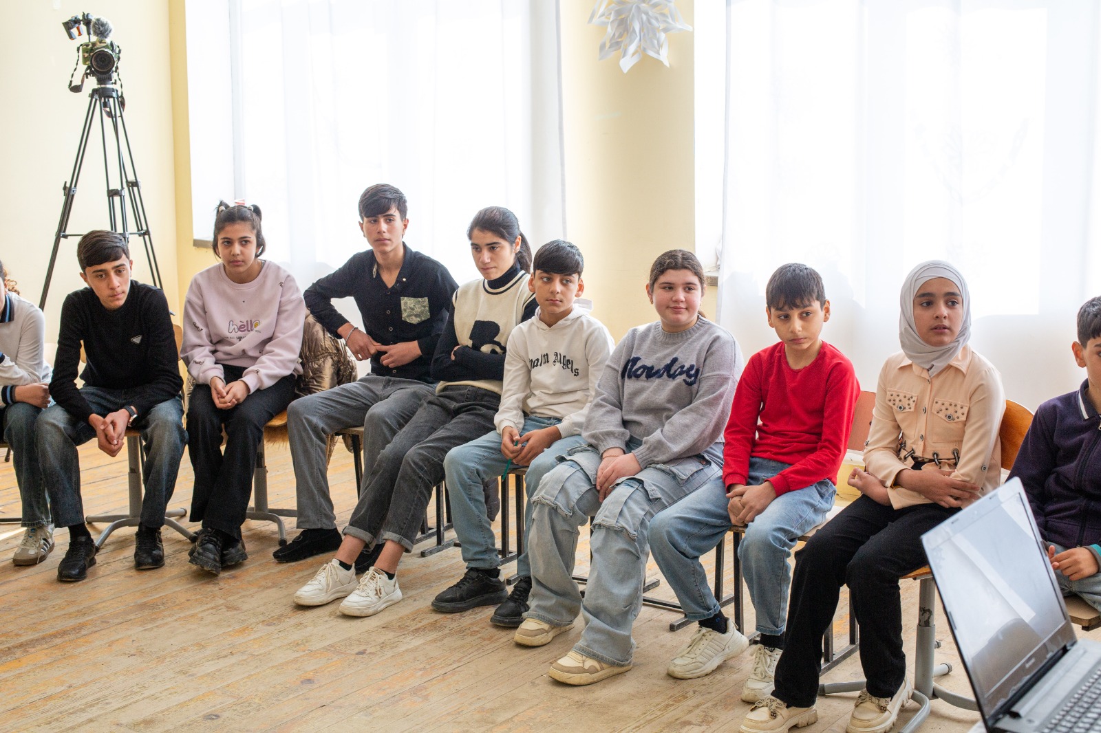 "Məni özün bil!" qrant layihəsi uğurla davam edir