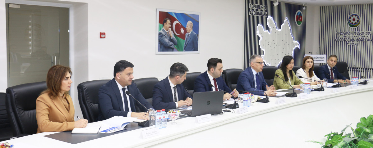 Məşğulluq Strategiyasının icrası ilə bağlı monitorinqin nəticələri müzakirə edilib