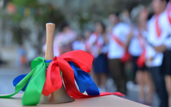 Millət vəkillərinin “Son zəng” təəssüratları 