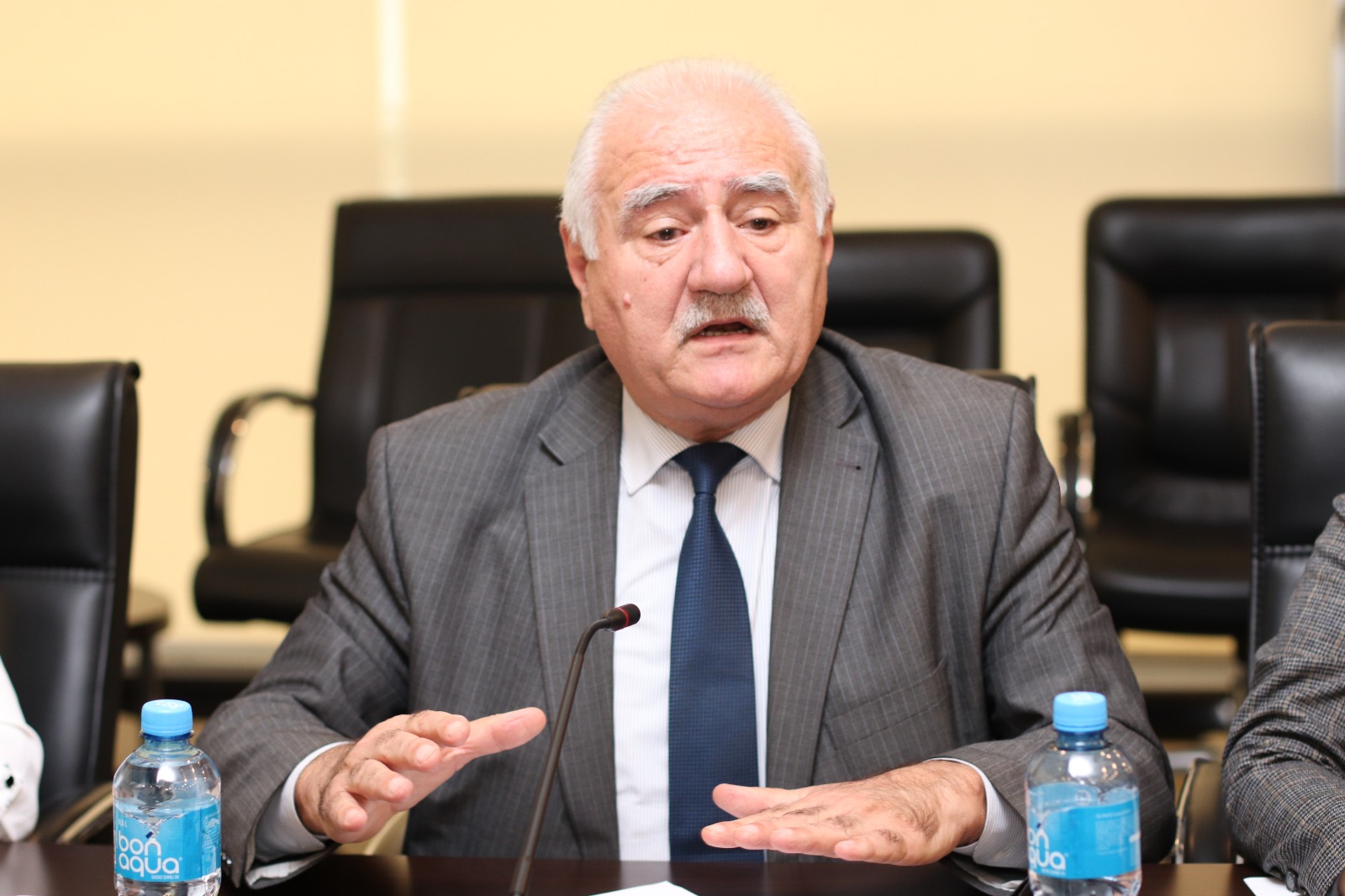 Milli QHT Forumunda İctimai Şura üzvlərinin görüşü keçirilib