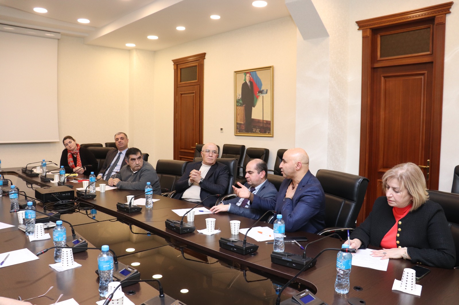Milli QHT Forumunda İctimai Şura üzvlərinin görüşü keçirilib