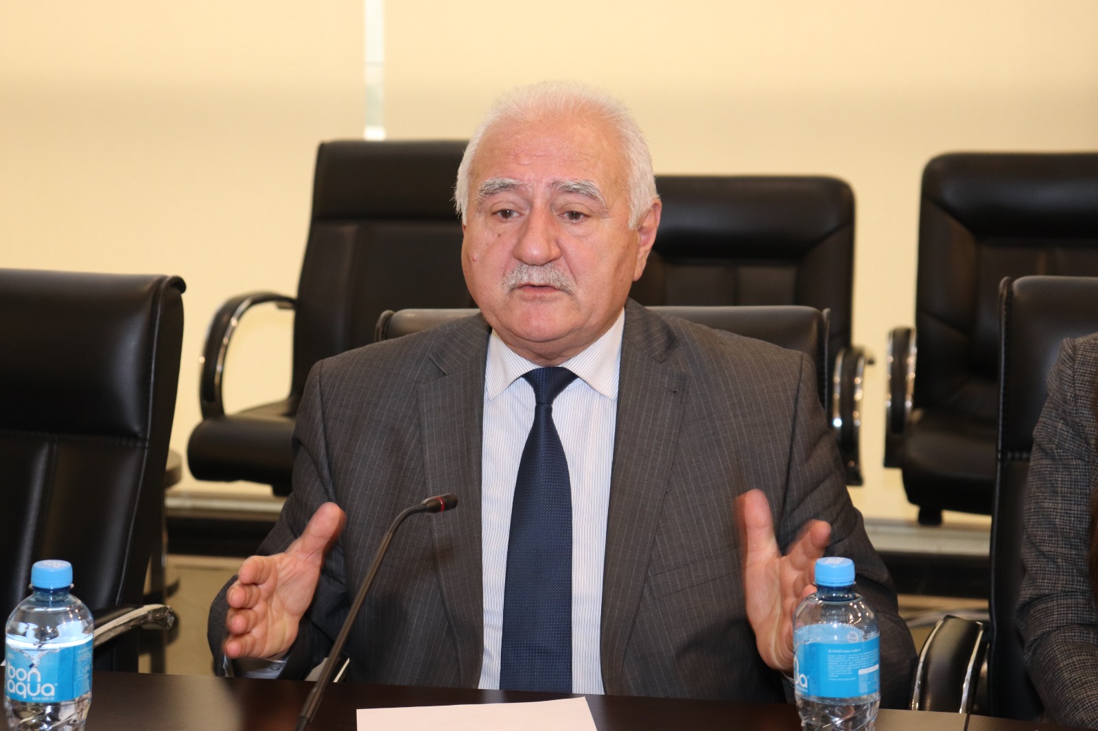 Milli QHT Forumunda İctimai Şura üzvlərinin görüşü keçirilib