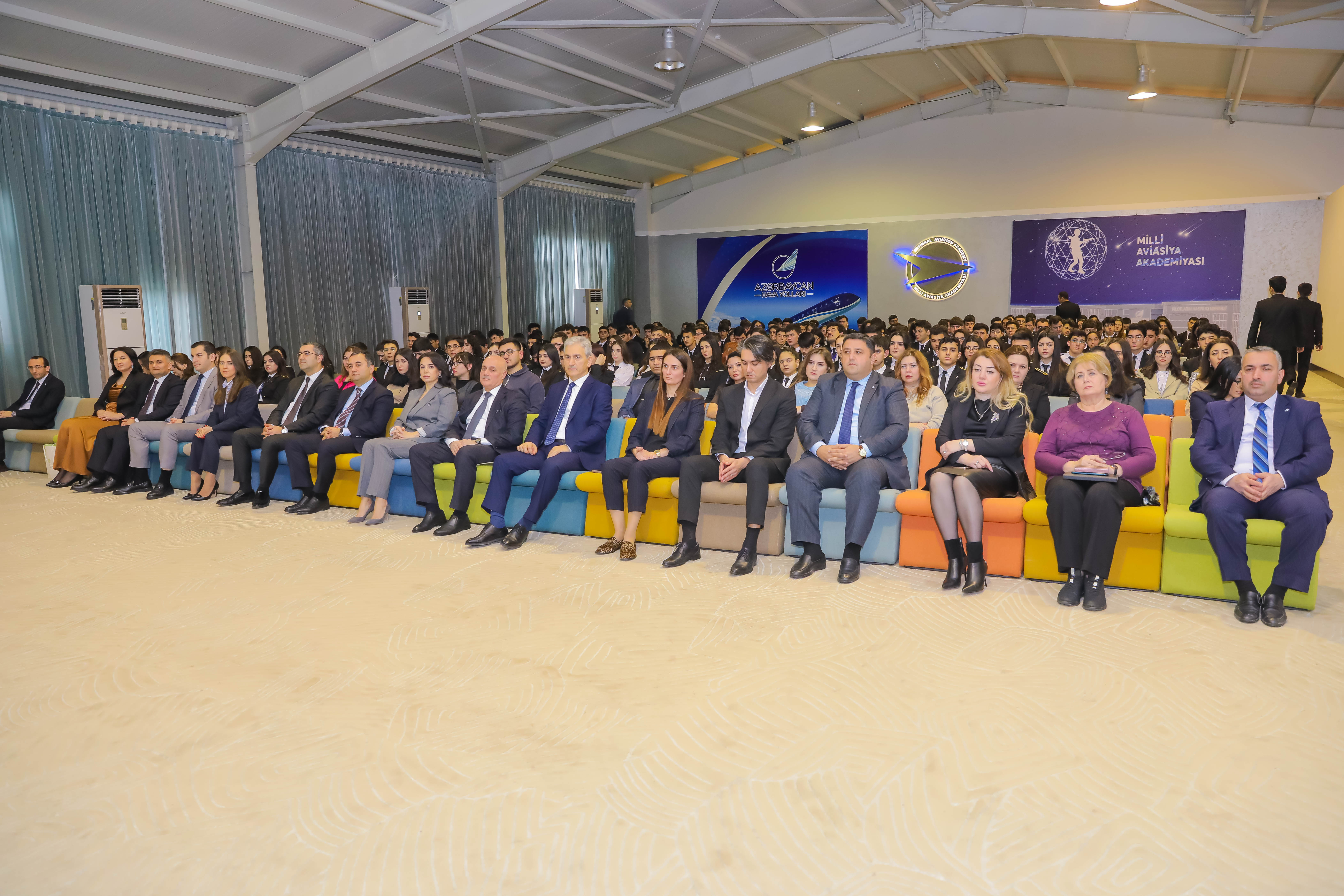 Milli Aviasiya Akademiyası “IELTS imtahanına təşviq” layihəsinə qoşulub