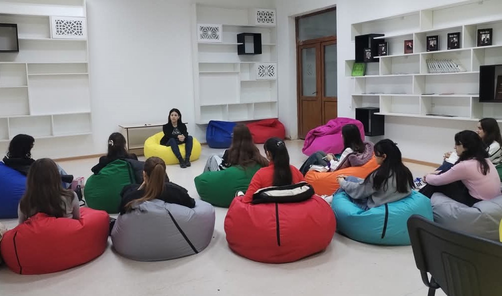 Mingəçevir Gənclər Evində uğur və ilham dolu günlər - REPORTAJ