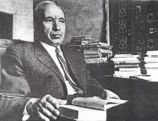 Mir Cəlal Paşayev : “Həyatımda yaratdığım ən böyük əsər ailəmdir”