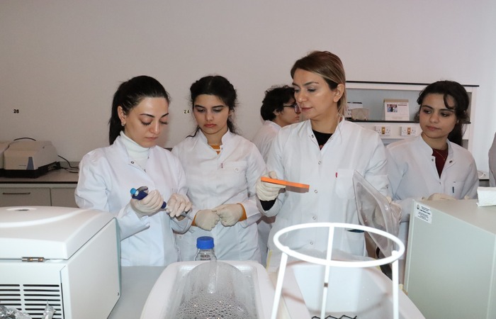 Molekulyar Biologiya və Biotexnologiyalar İnstitutunda tələbələr üçün təlim keçirilib