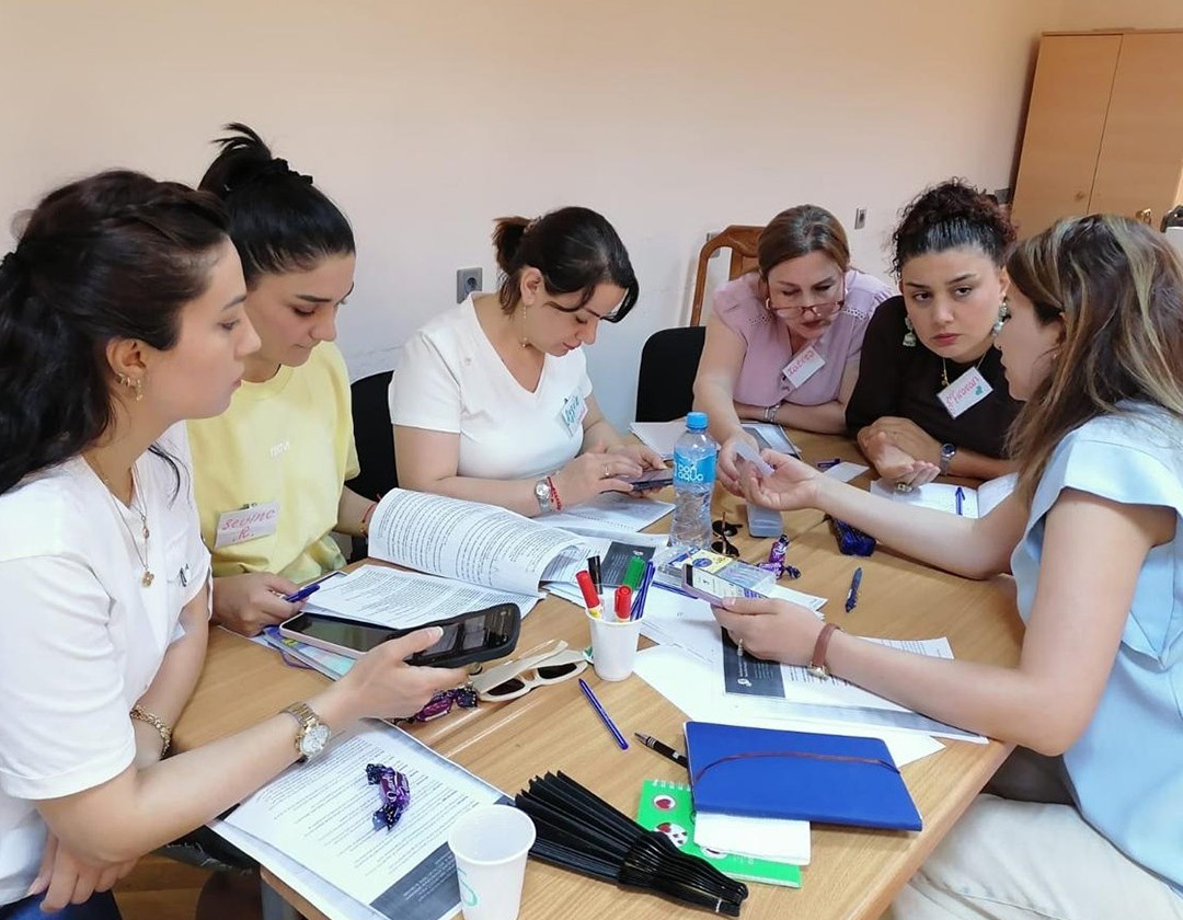 “Müasir metodist” layihəsi çərçivəsində keçirilən təlimlər yekunlaşıb 