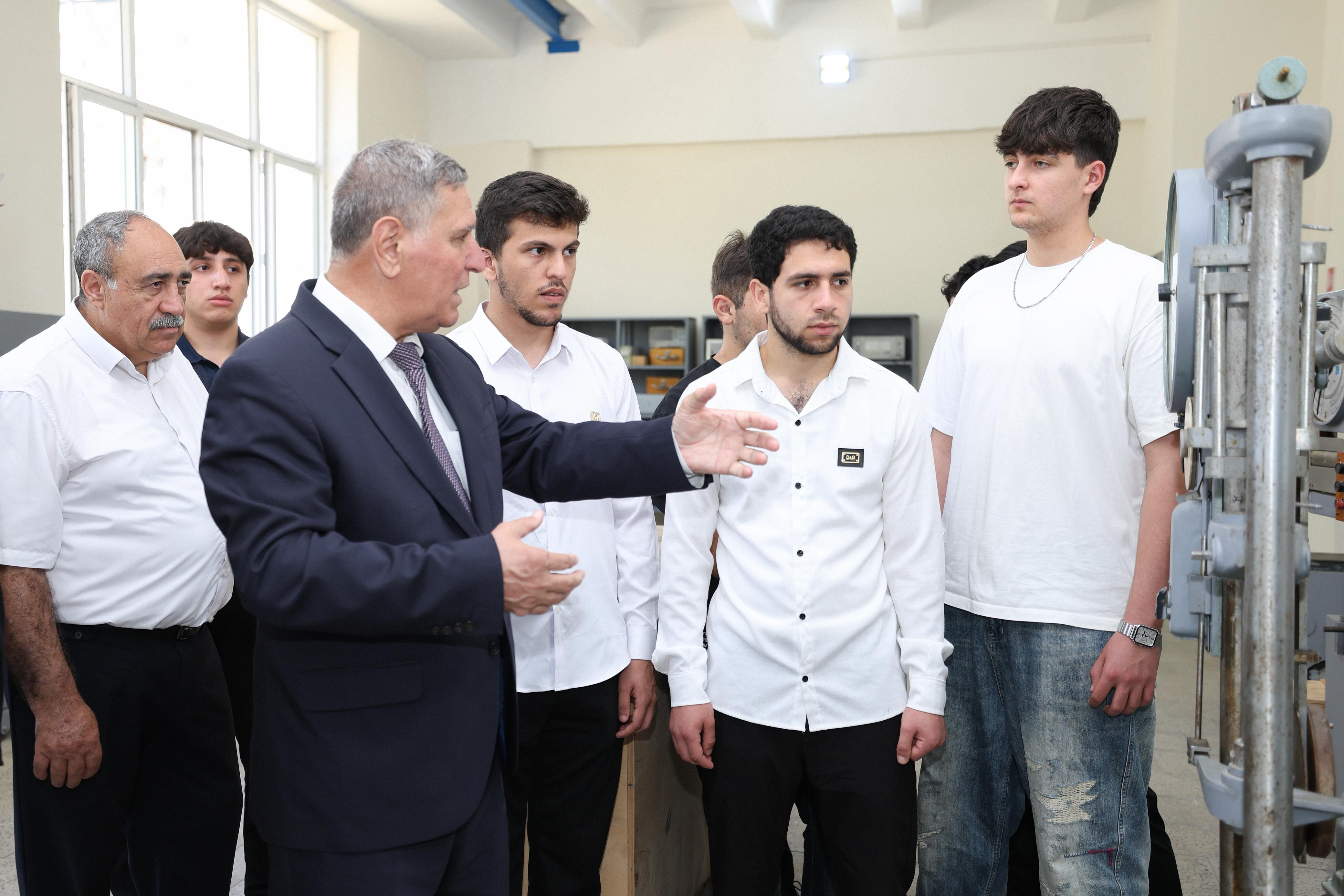 Müdafiə Sənayesi Nazirliyi AzTU tələbələri üçün infotur təşkil edib