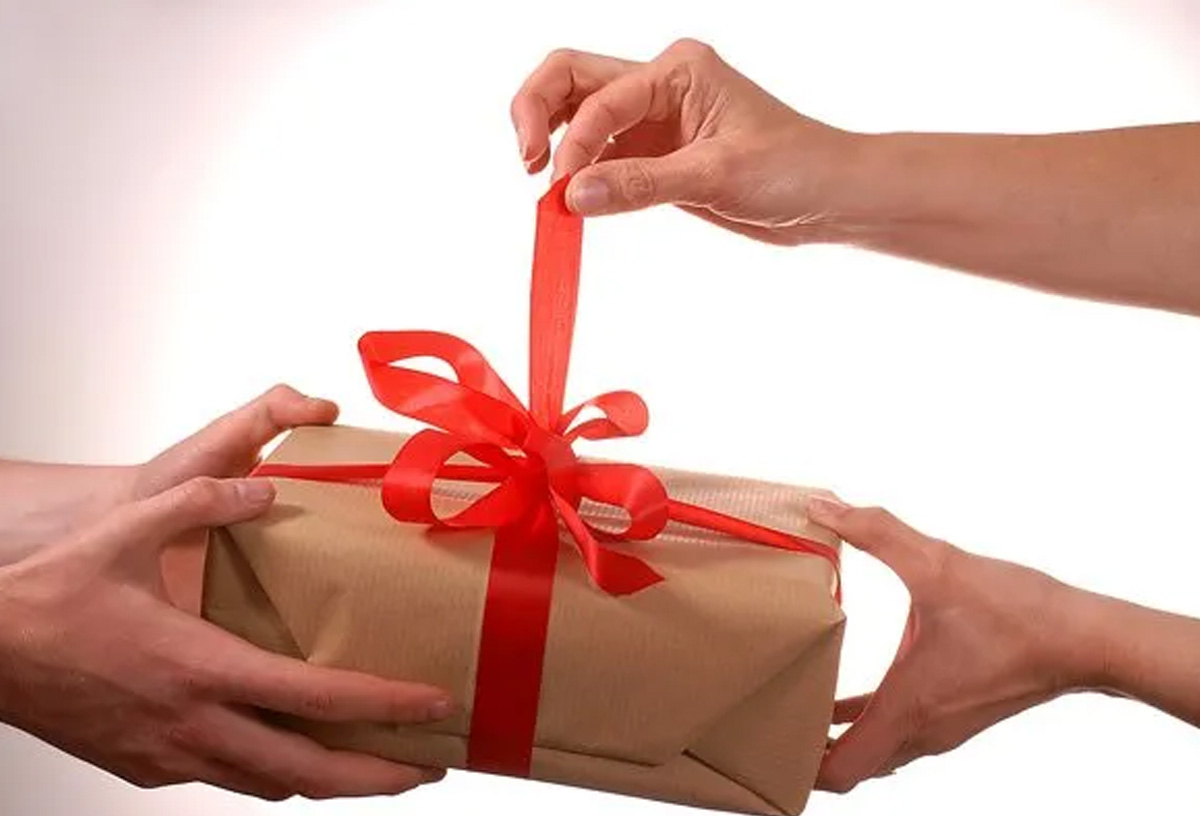 “Müəllimi “Whatsapp” qrupundan çıxarıb pul yığırıq” – 8 Marta “hazırlıq” 