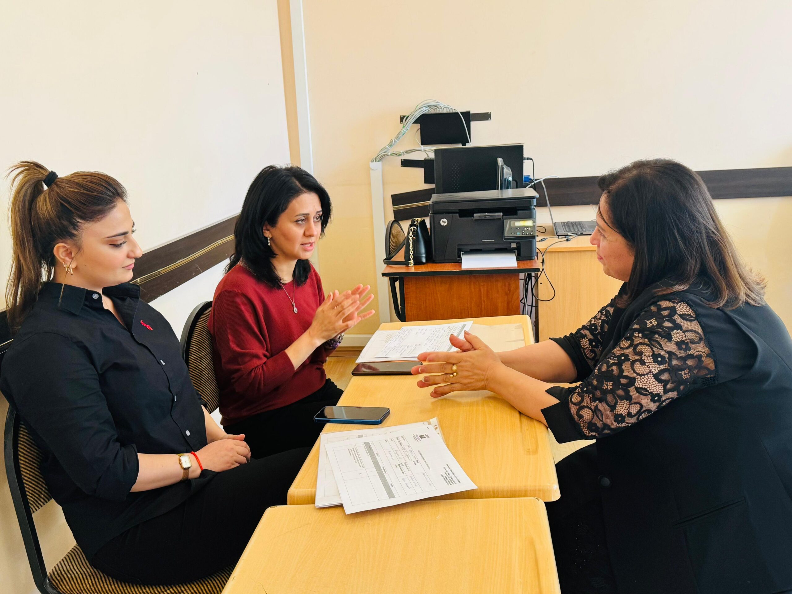 Müəllimlərin pedaqoji bacarıqlarının yoxlanması məqsədi ilə monitorinqlər keçirilib