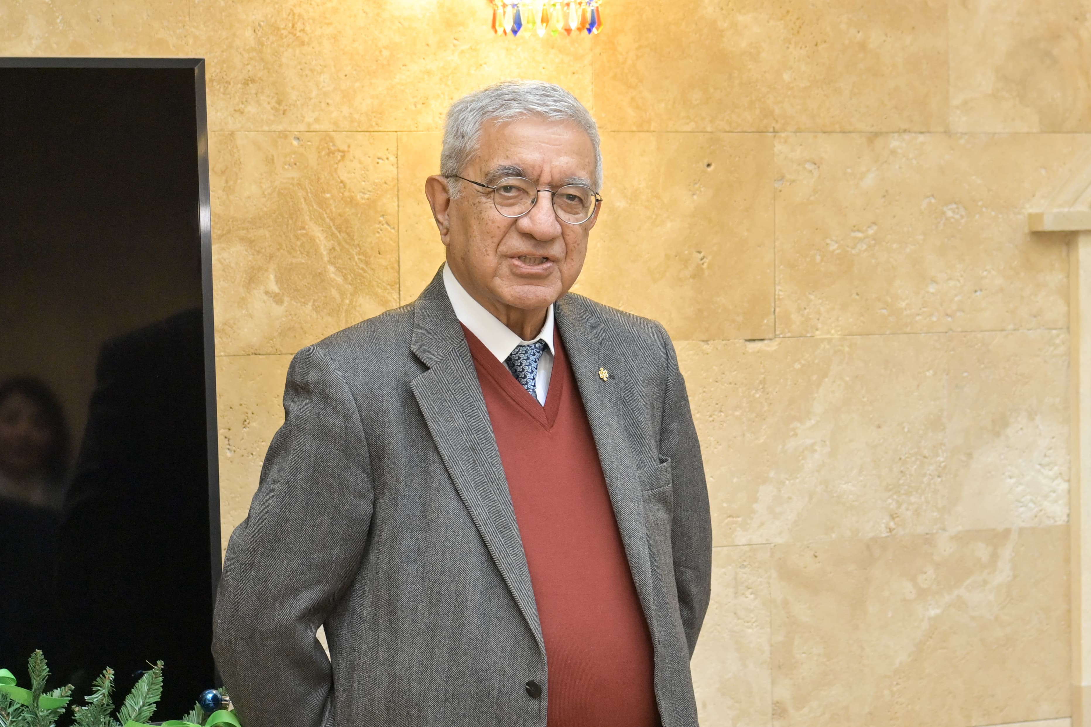 “Müəllimliyin insanlıq fəlsəfəsi” esse müsabiqəsinin qalibləri mükafatlandırılıb