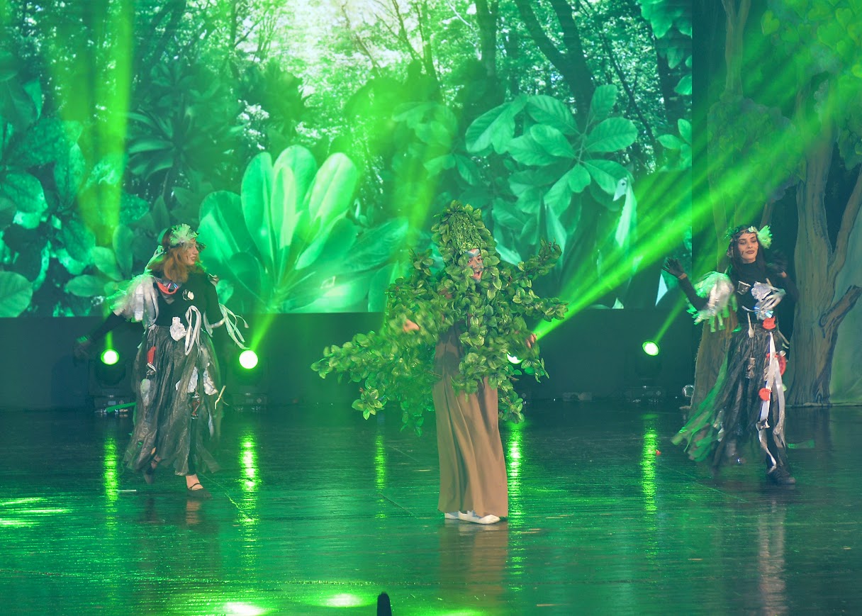 Nağıl qəhrəmanlarına çevrilən şəhid övladları insanlara çağırış etdilər