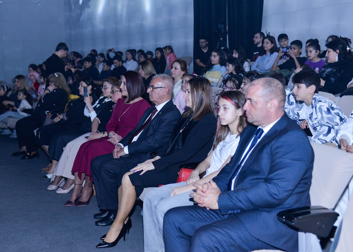 Nağıl qəhrəmanlarına çevrilən şəhid övladları insanlara çağırış etdilər