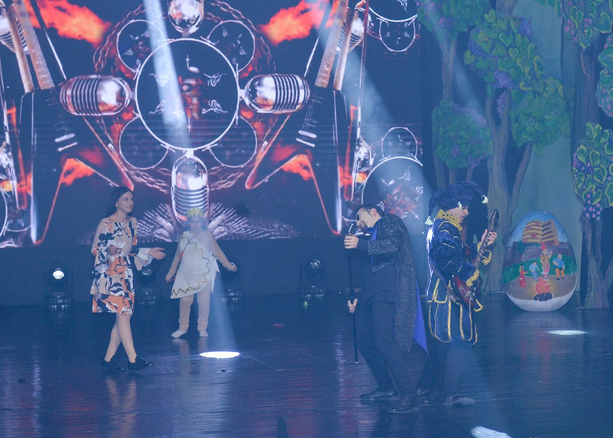 Nağıl qəhrəmanlarına çevrilən şəhid övladları insanlara çağırış etdilər