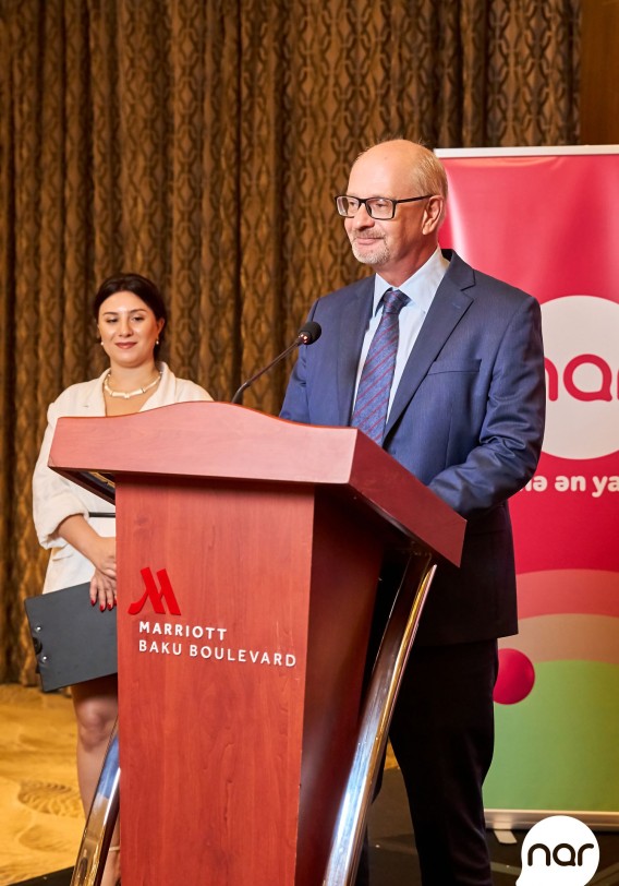 "Nar” ilin ən uğurlu abituriyentlərini mükafatlandırıb