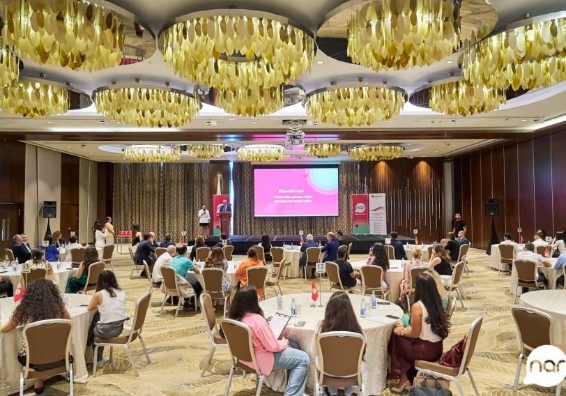 "Nar” ilin ən uğurlu abituriyentlərini mükafatlandırıb