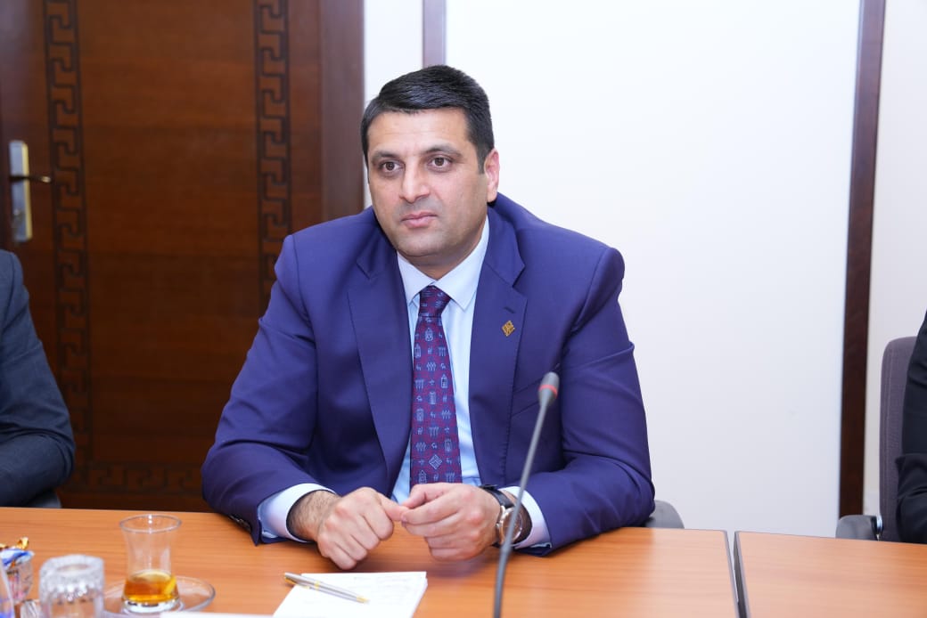 Naxçıvan Dövlət Universiteti ilə Dünya Azərbaycanlı Alimlər Birliyi arasında anlaşma memorandumu imzalanıb