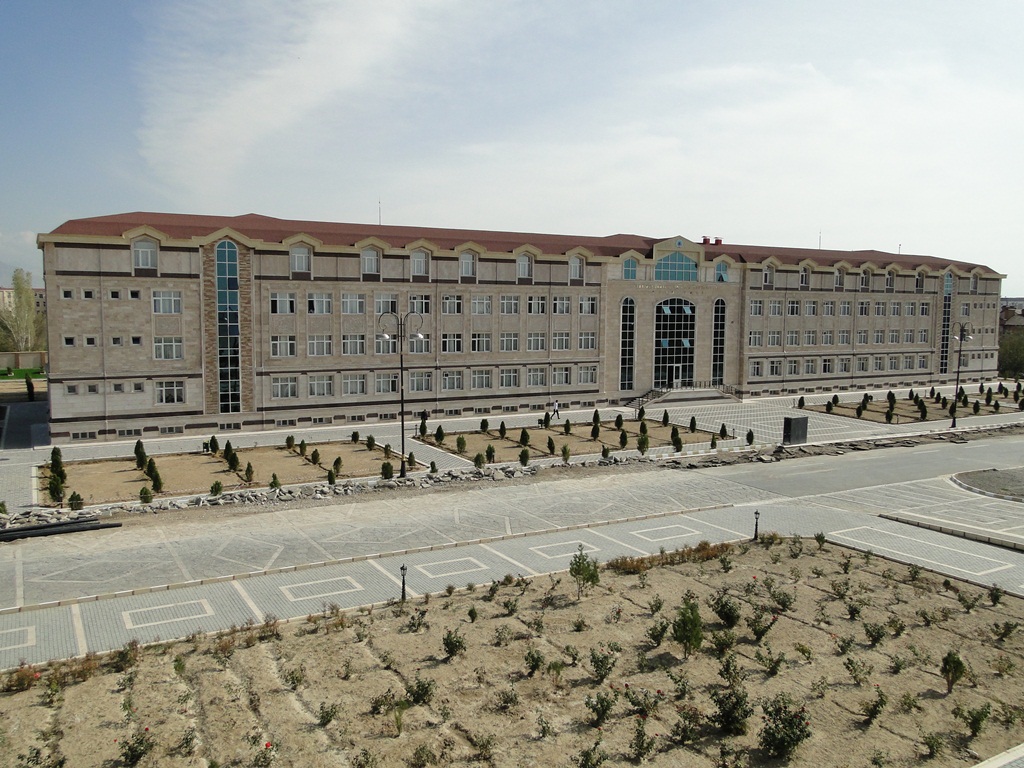 Naxçıvan Dövlət Universitetində 1774 əcnəbi təhsil alır 