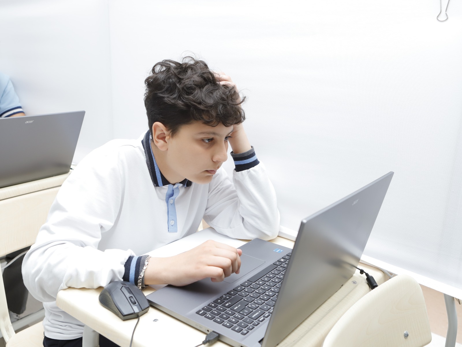 Naxçıvan məktəbliləri “Məktəblilərarası Milli Hakaton” müsabiqəsinə qatılıblar