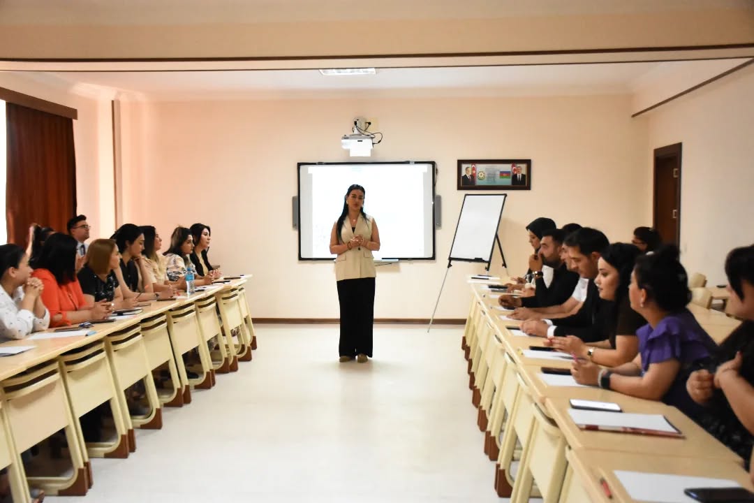 Naxçıvan Müəllimlər İnstitutunda süni intellektlə bağlı təlim keçirilib