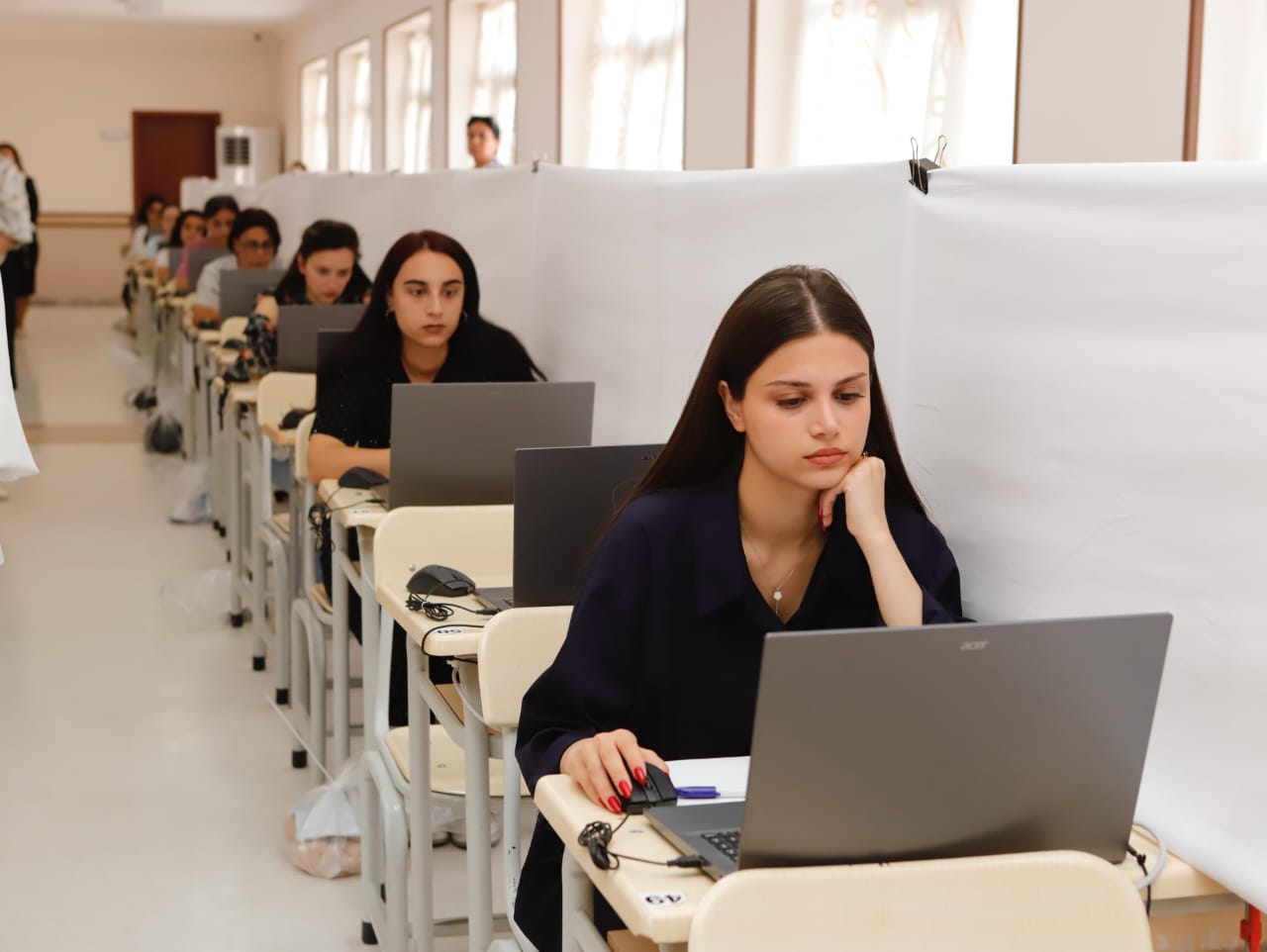 Naxçıvanda 500-dən çox vakant yer üçün 1700-dən çox namizəd imtahan verəcək