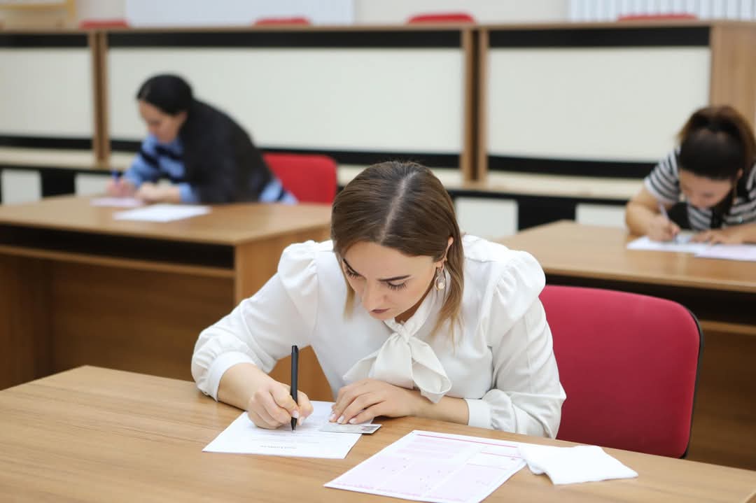 Naxçıvanda bağçalara müdir vəzifəsinə işə qəbulun test mərhələsi keçirilib