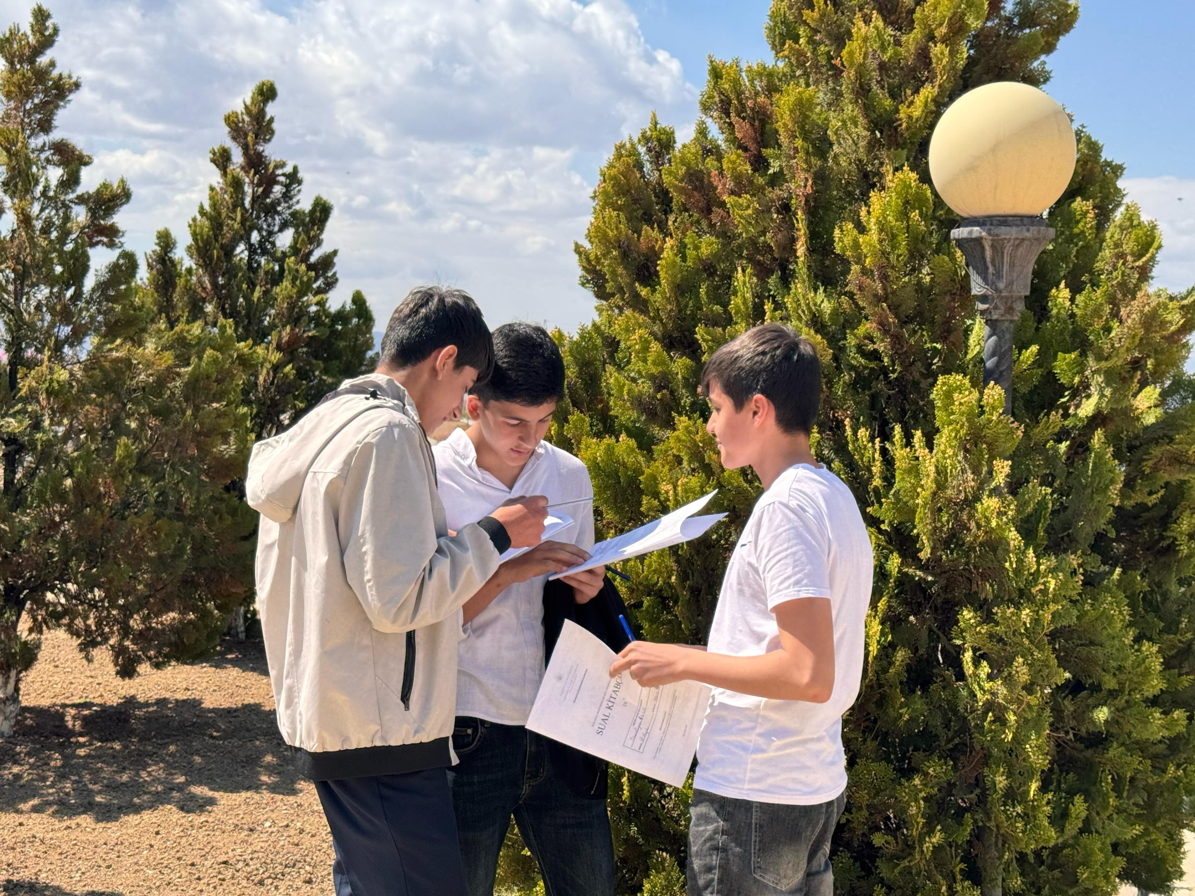 Naxçıvanda IX siniflər üçün buraxılış qiymətləndirmə monitorinqi keçirilib