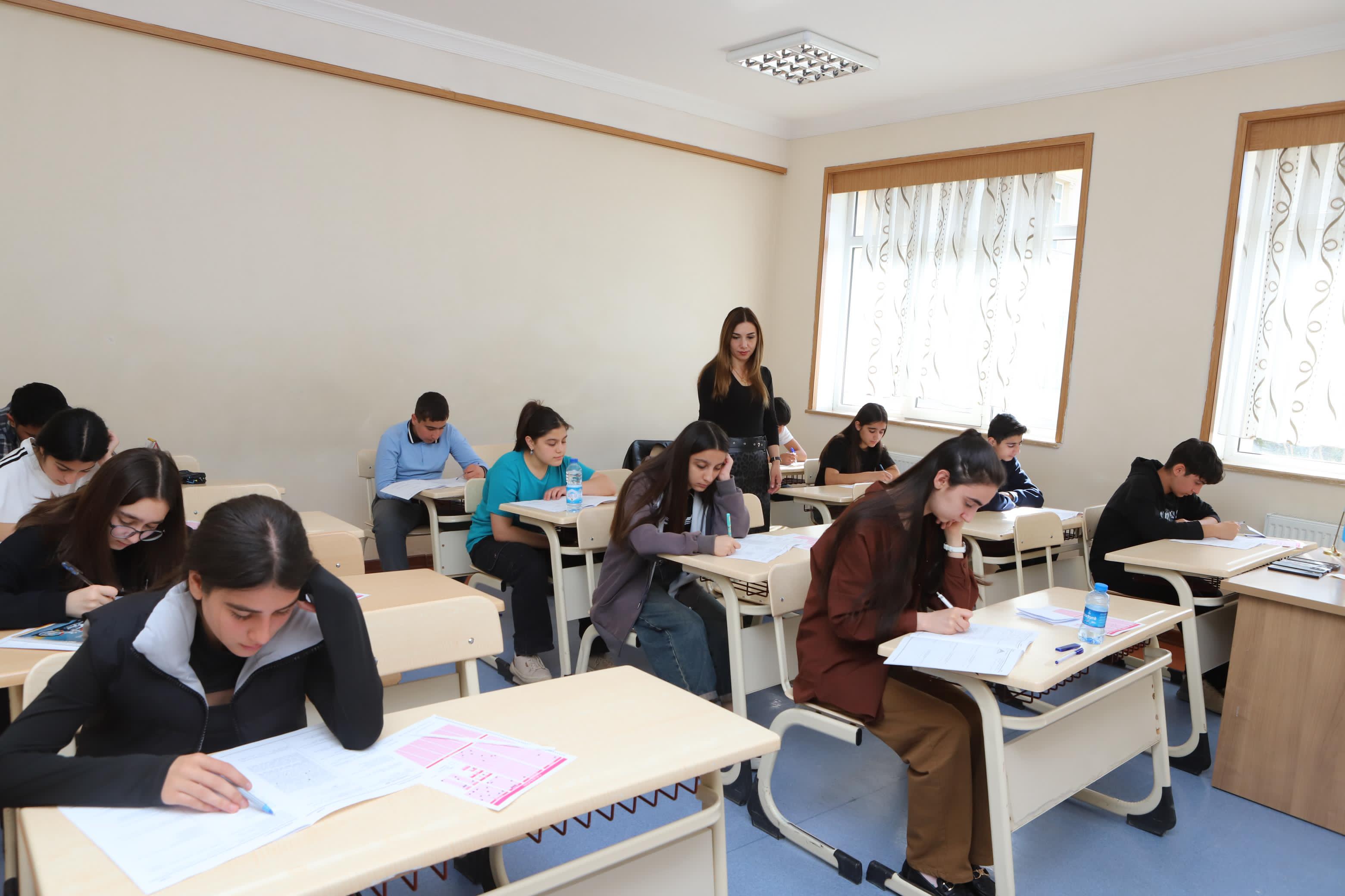 Naxçıvanda IX siniflər üçün buraxılış qiymətləndirmə monitorinqi keçirilib