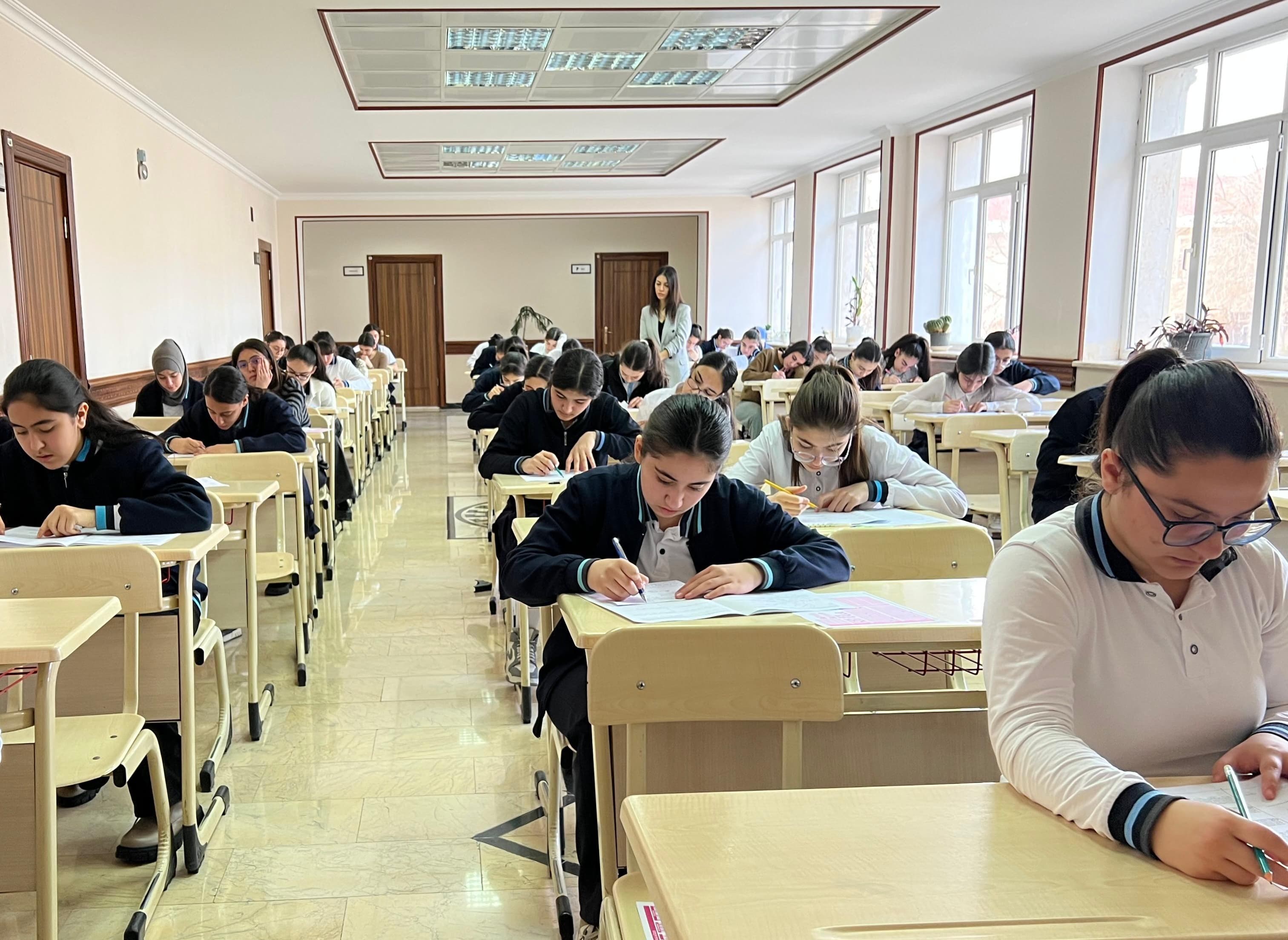 Naxçıvanda monitorinq imtahanlarında  9 mindən artıq şagird iştirak edib