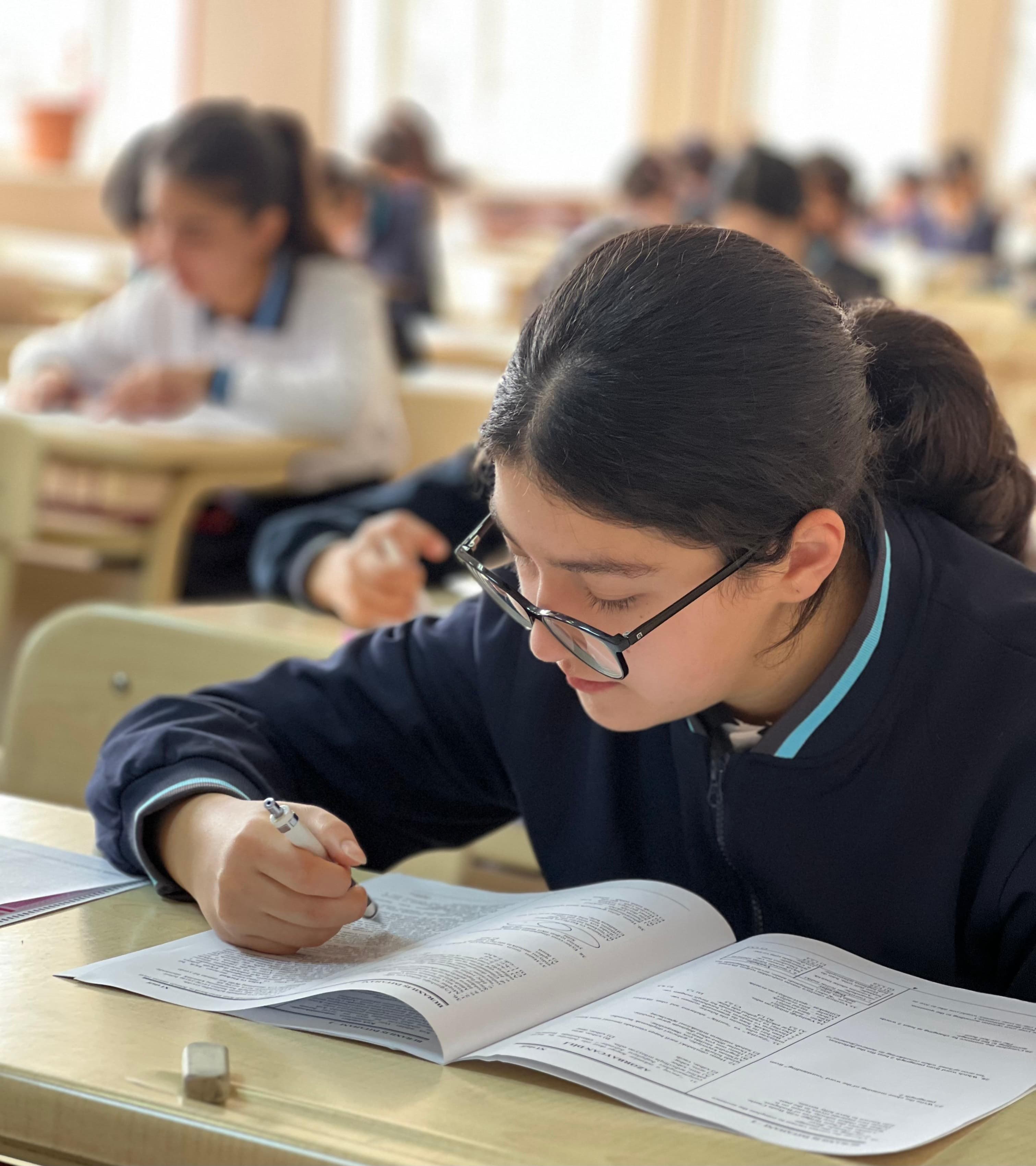 Naxçıvanda monitorinq imtahanlarında  9 mindən artıq şagird iştirak edib