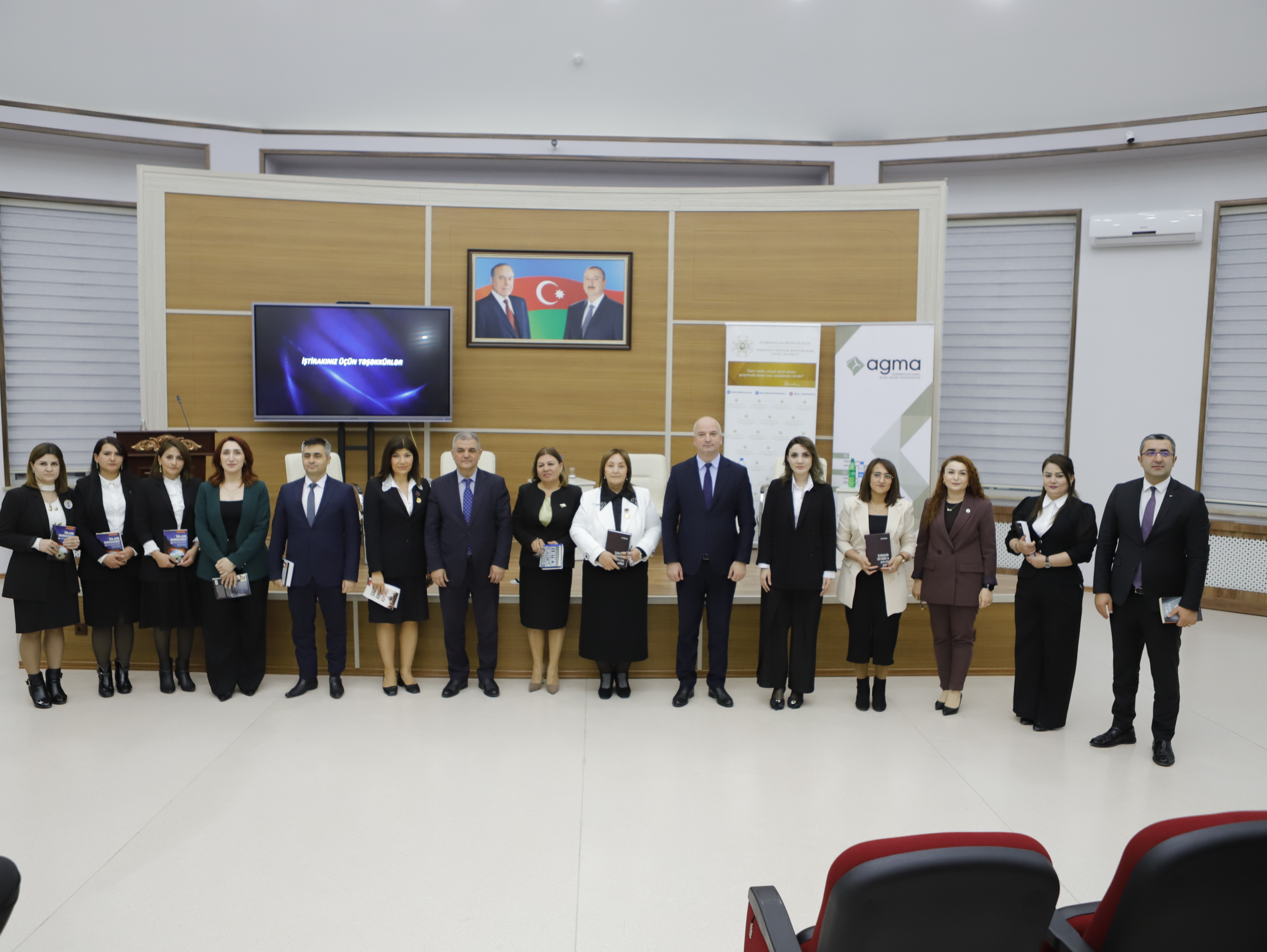 Naxçıvanda “Pedaqoji Həmrəylik: Təcrübədən Gələcəyə” adlı konfrans keçirilib