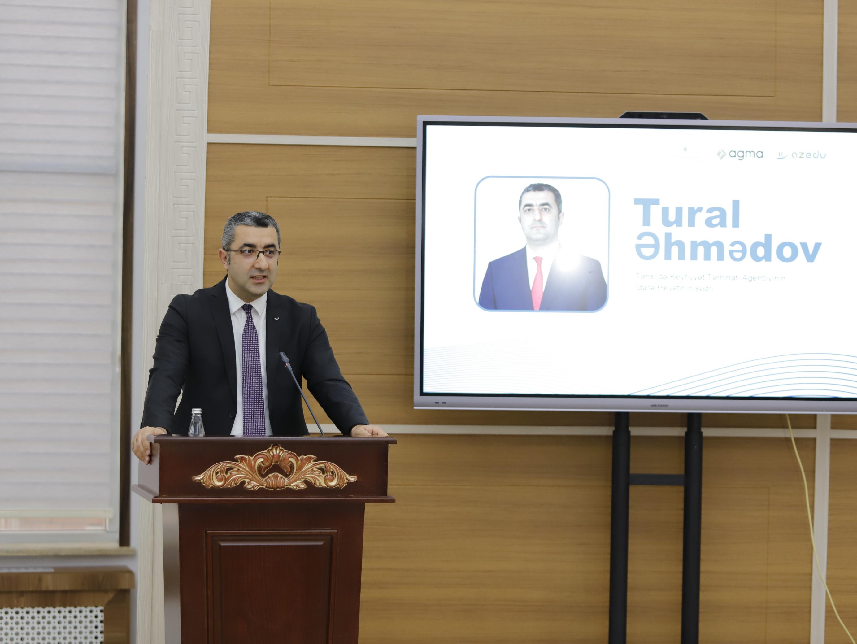 Naxçıvanda “Pedaqoji Həmrəylik: Təcrübədən Gələcəyə” adlı konfrans keçirilib